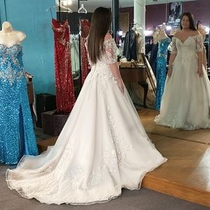 Wedding dress